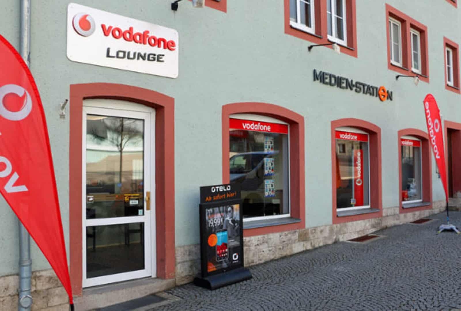 Angebot: Vodafone Lounge / Medien-Station